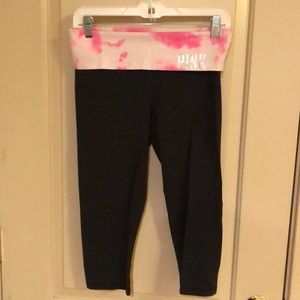 PINK yoga crop w/ bling